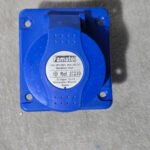 Socle de Prise Encastrable 16A 2P+T IP44 - Famatel 23230