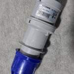 Fiche Mobile Industrielle Scame 32A 2P+T 230V IP44 - Réf 213.3233