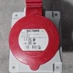 Prise Industrielle Encastrable 32A 3P+N+T IP44 - Scame 413.3267
